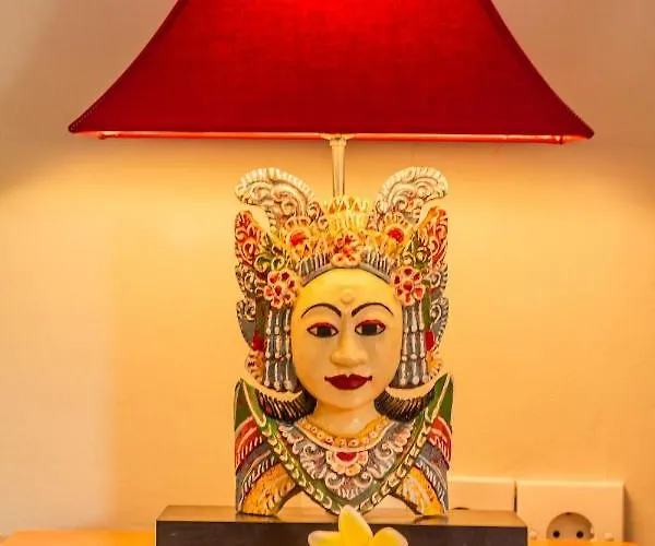 D'junas By Genuinehost Villa